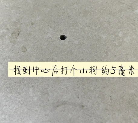 博野瓷砖空鼓维修公司专业解答在瓷砖铺贴过程中，如果砂料搅拌不均匀，将会带来以下问题